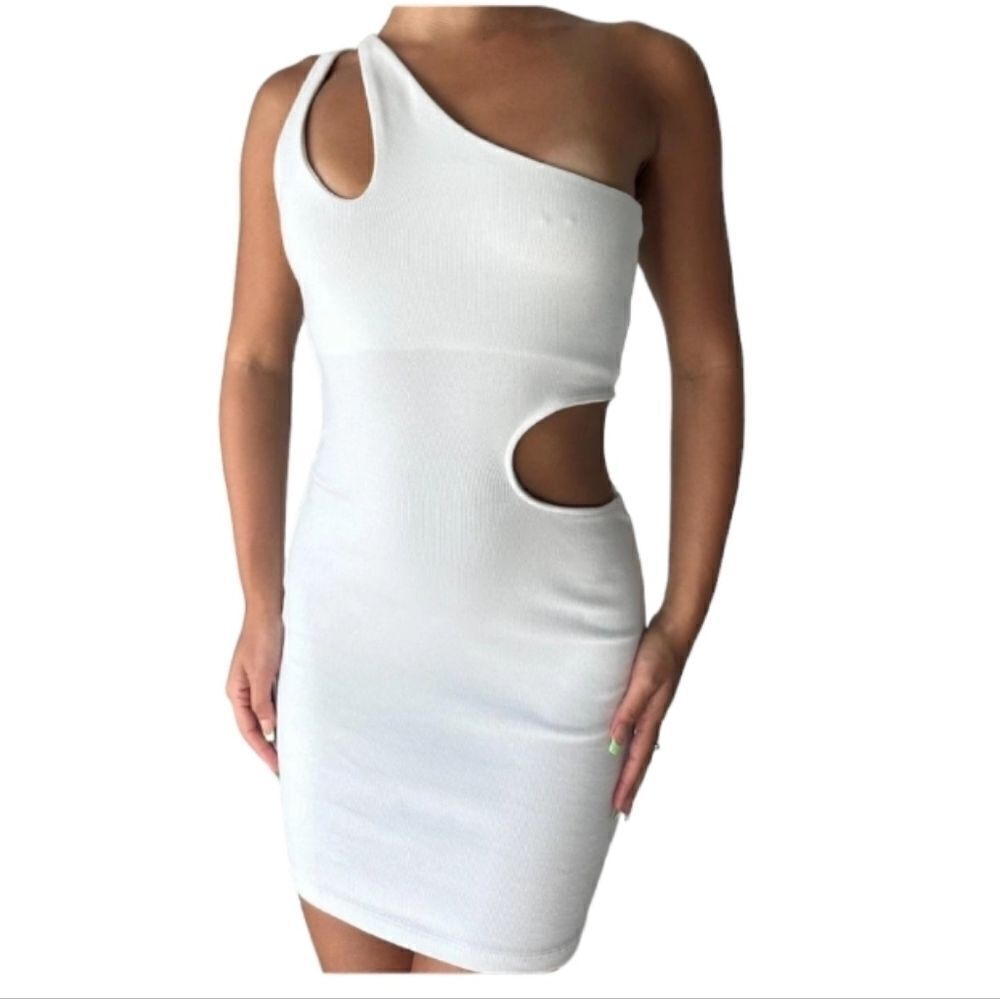 ZARA Woman Mini Asymmetrical Cut-Out White Dress Size Large NWT